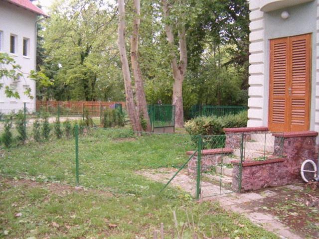 Szemesi Villa Balatonszarszo Room photo